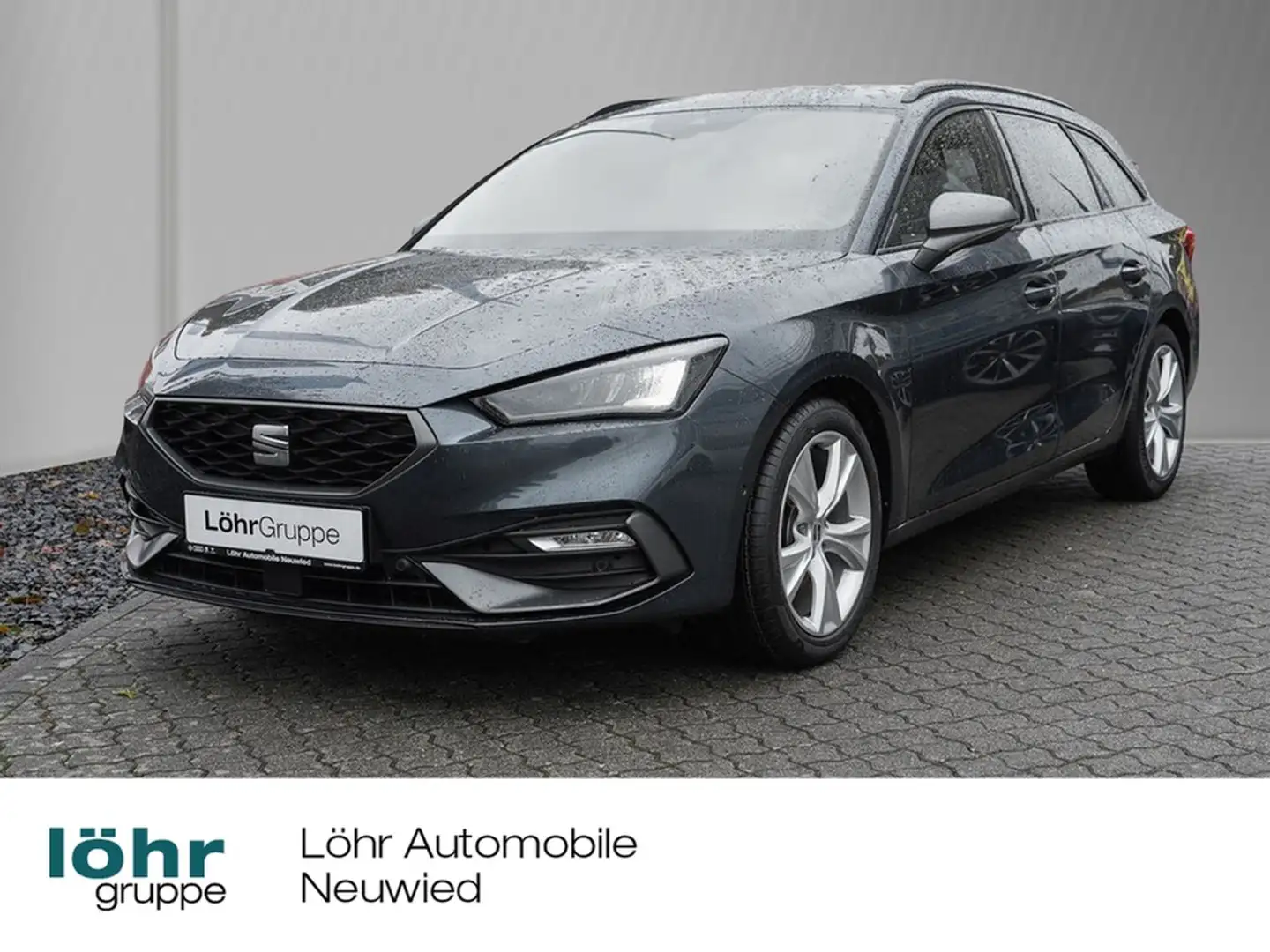 SEAT Leon Sportstourer 1.5 eTSI DSG FR /Navi+/LED/RFK Grau - 1