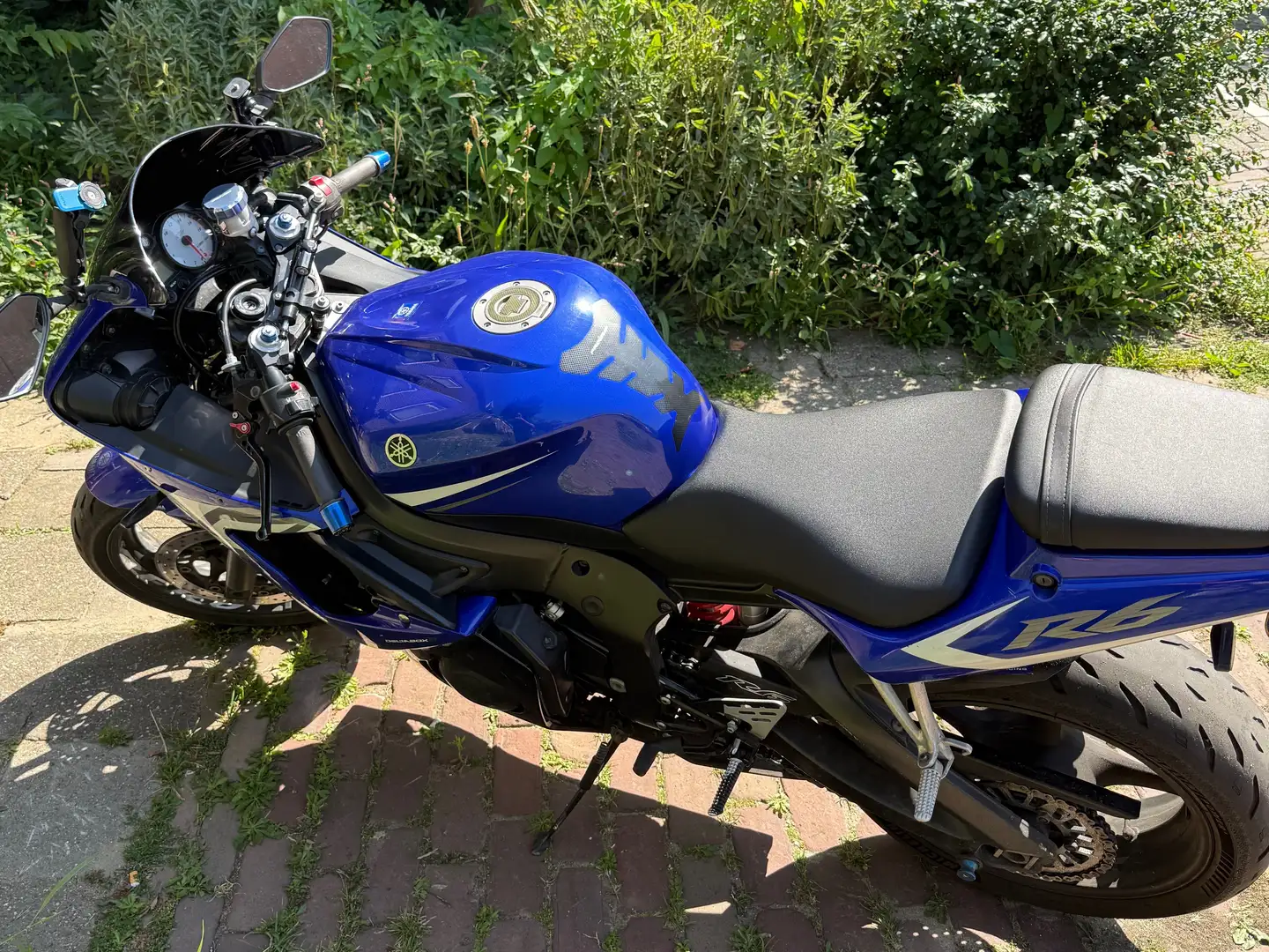 Yamaha YZF-R6 Quickshifter/Gear indicator/stuurdemper - 2