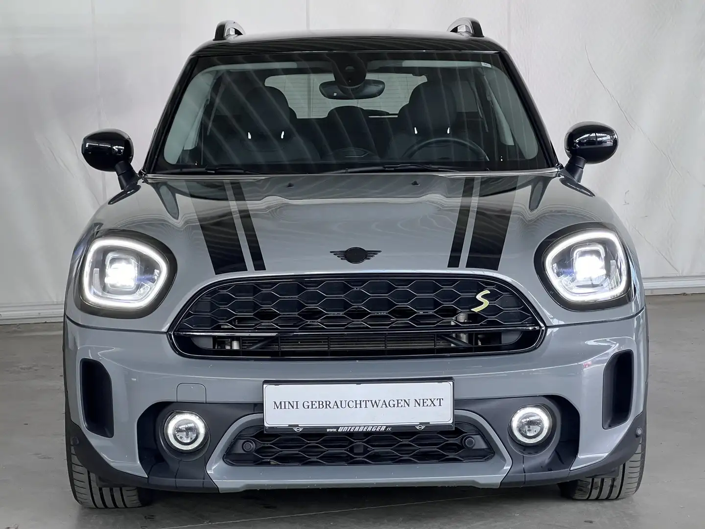 MINI Cooper SE Countryman Cooper SE ALL4 Countryman Grau - 2
