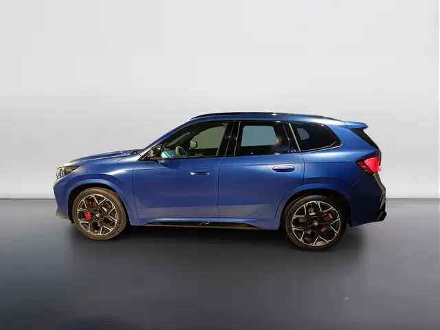 BMW X1 view 4