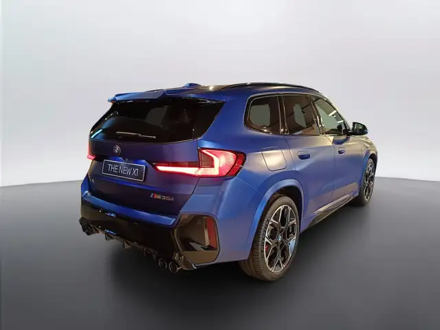 BMW X1 view 5