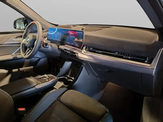 BMW X1 view 11
