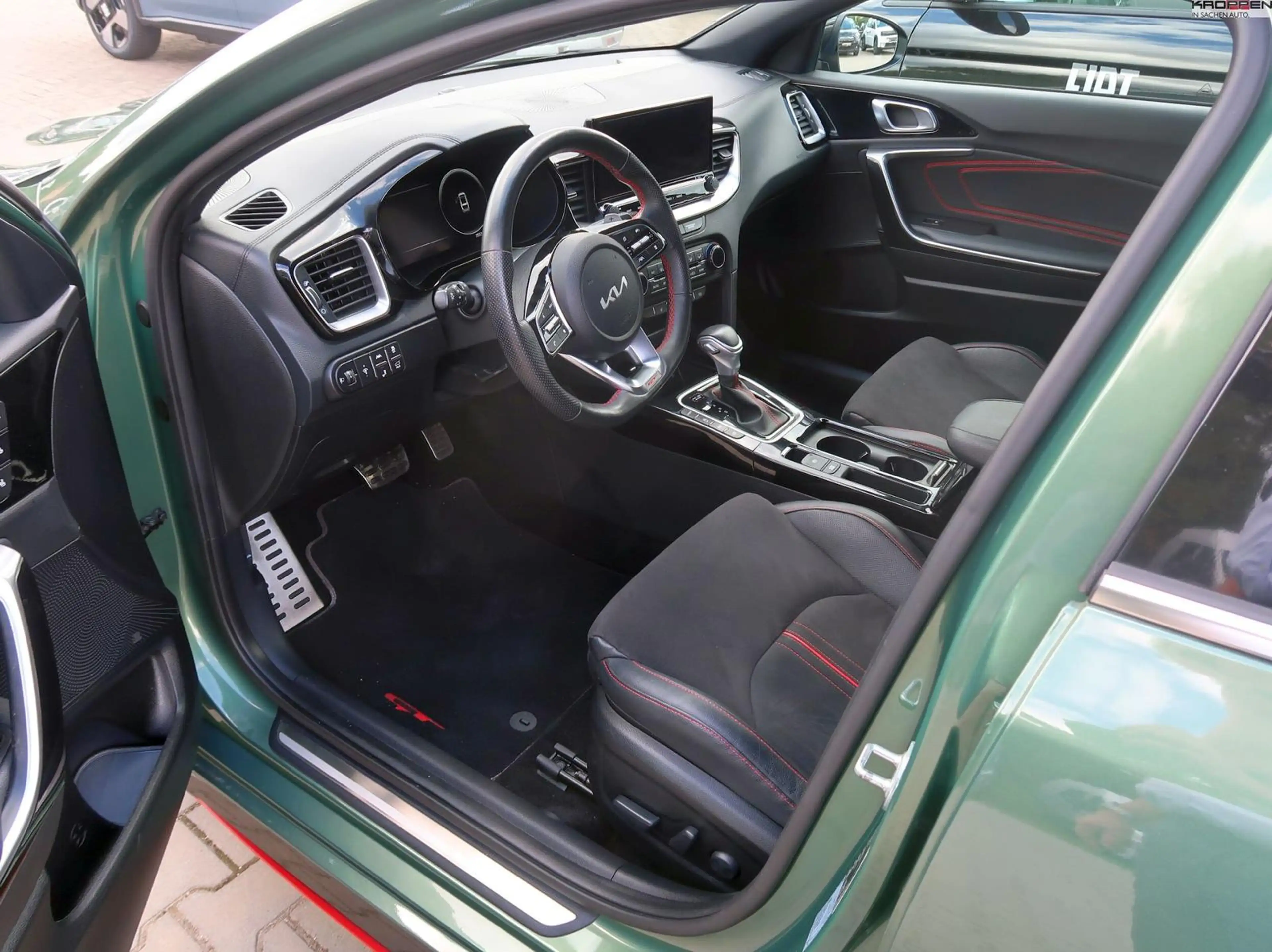 Kia ProCeed / pro_cee'd proceed GT DCT7 Pan.-GD Navi PDC Park-Ass. — photo 3