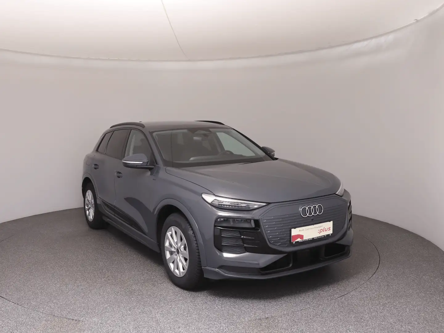 Audi Q6 e-tron e-tron performance Gris - 2