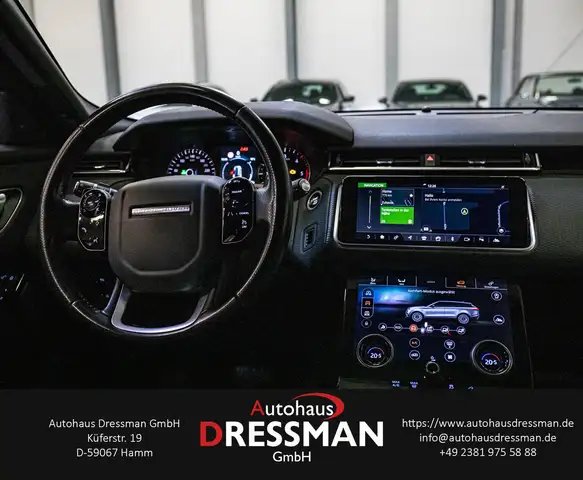 Land Rover Range Rover Velar view 14