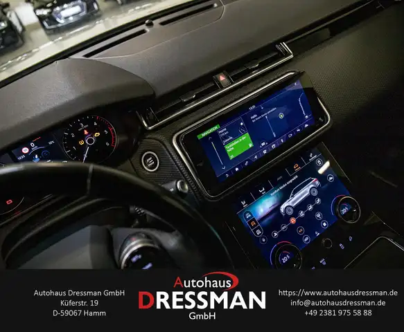 Land Rover Range Rover Velar view 15