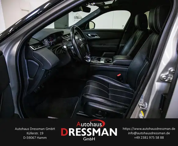 Land Rover Range Rover Velar view 10