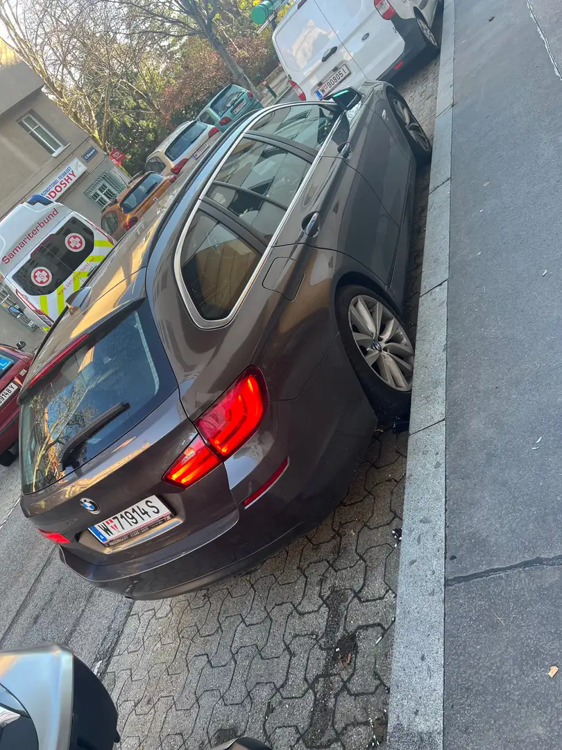 BMW 525 525d Touring Österreich-Paket Au-Paket Bruin - 2