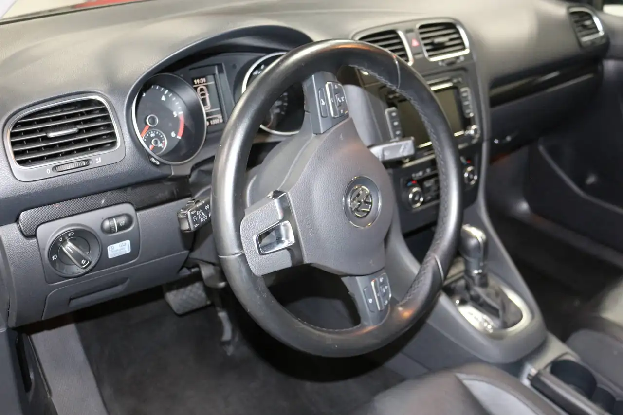 Volkswagen Golf снимка Volkswagen Golf