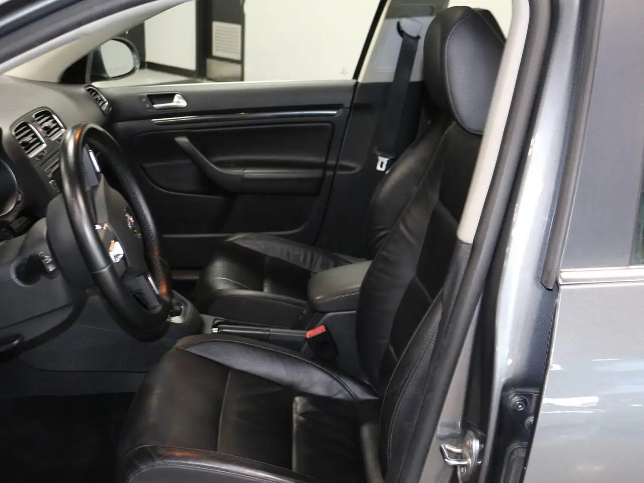 Volkswagen Golf снимка Volkswagen Golf