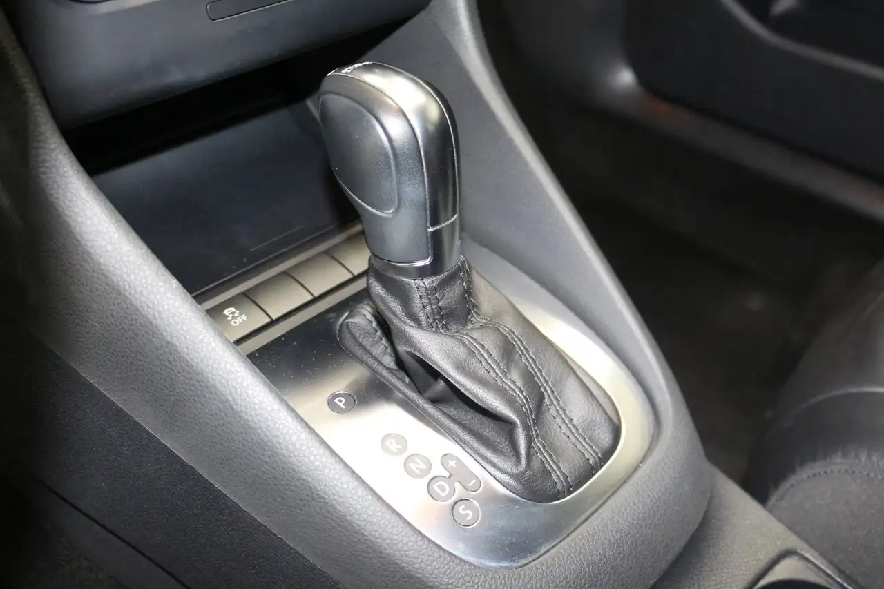 Volkswagen Golf снимка Volkswagen Golf