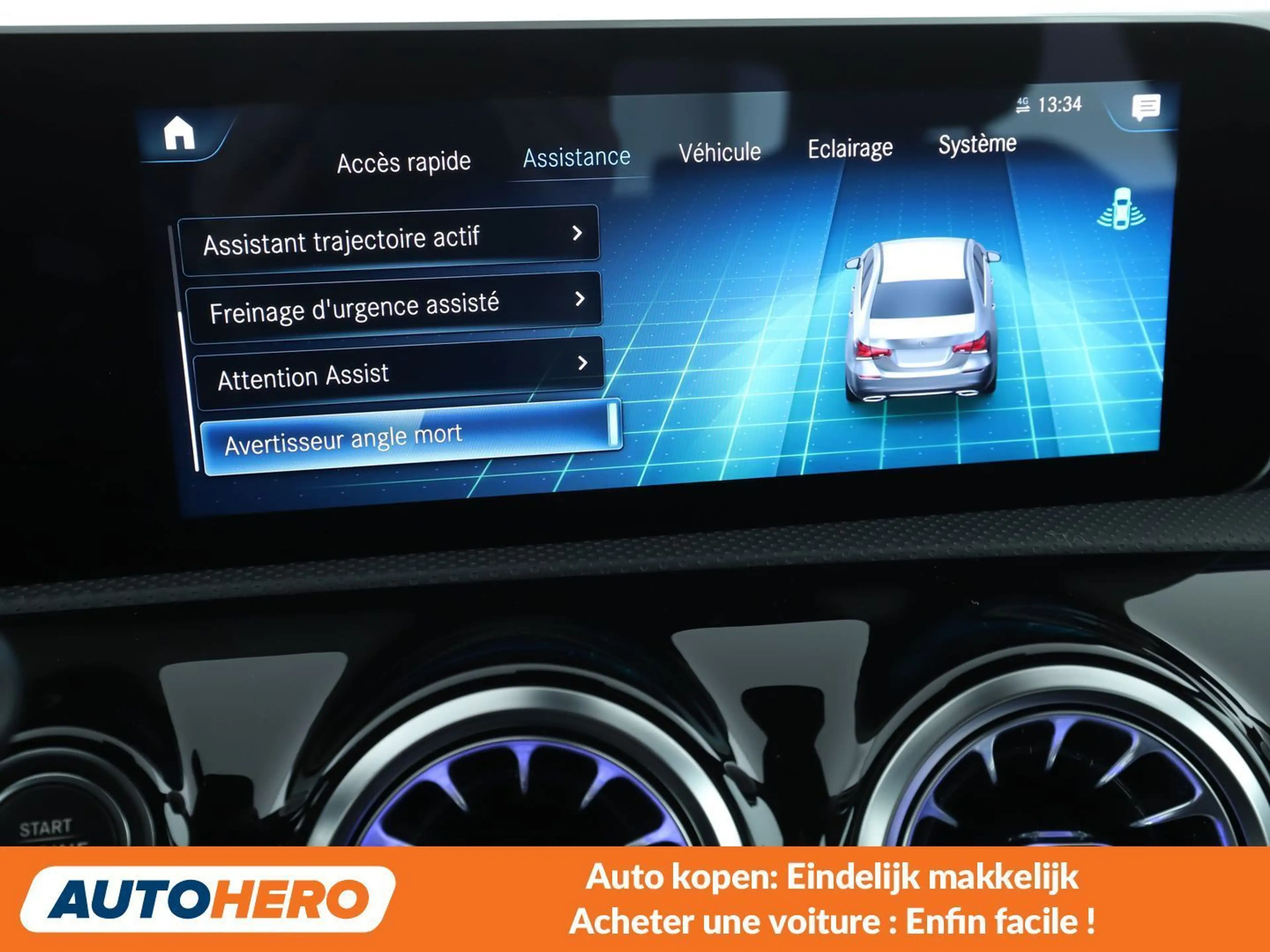 Mercedes-Benz A 180 A 180 d AMG Line — photo 14