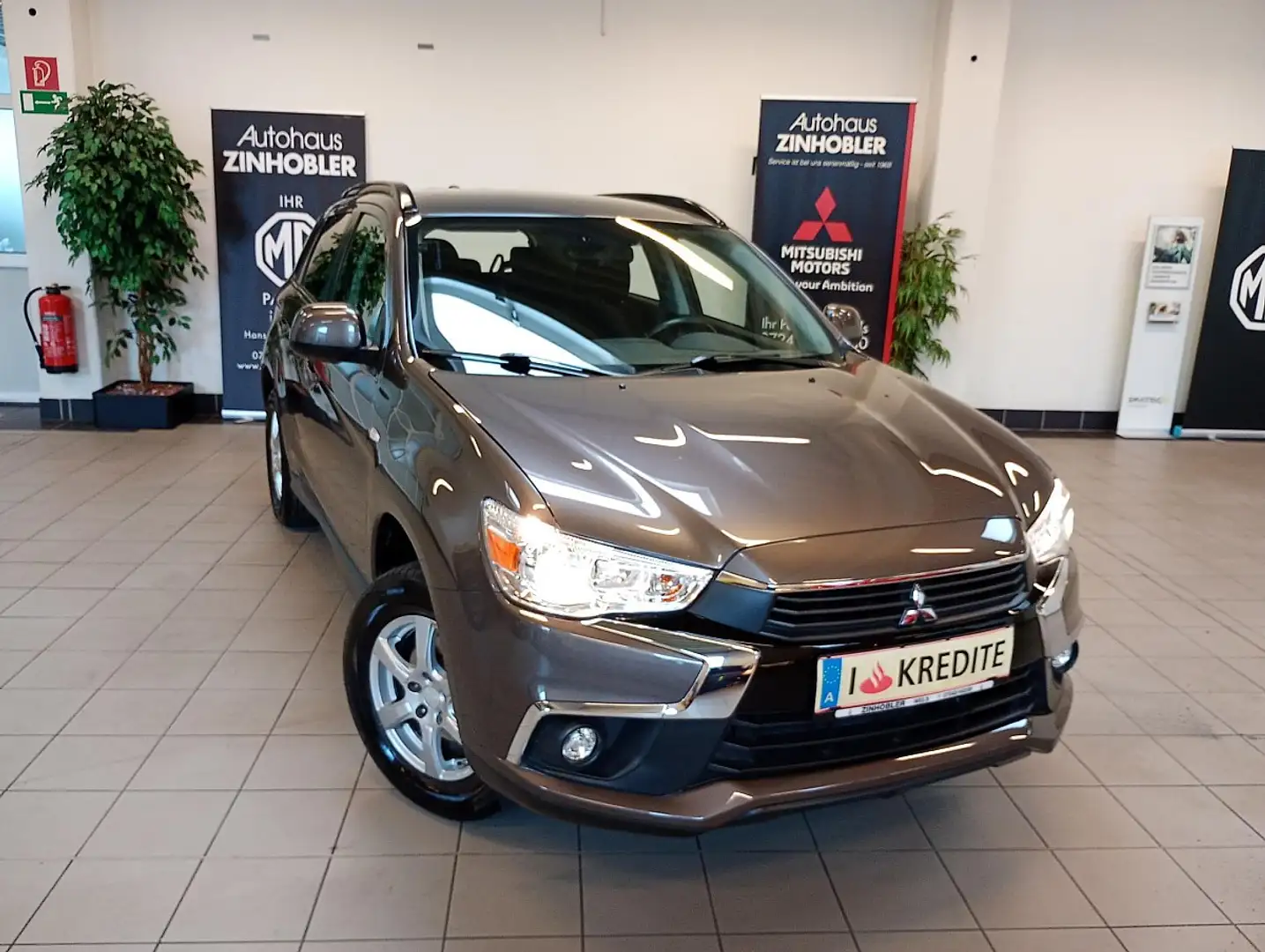 Mitsubishi ASX 1,6 MIVEC Austria Edition Brun - 2