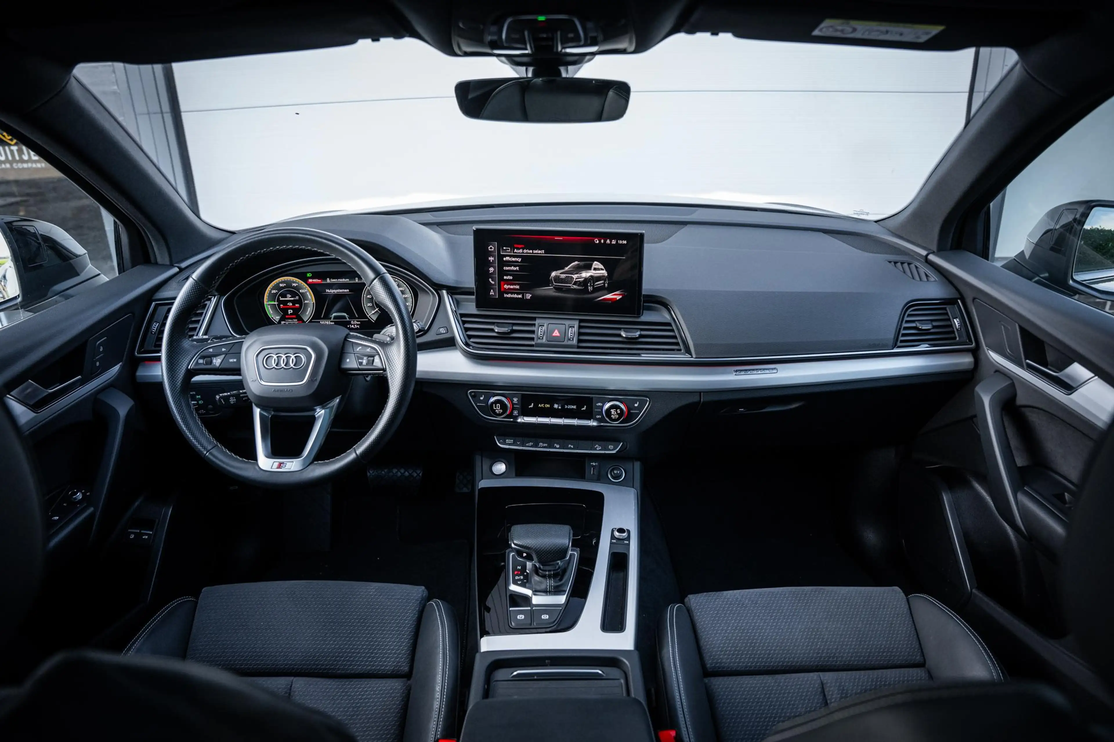 Audi Q5 50 TFSIe quattro S-Line Competition Pano-dak|360°| — photo 24