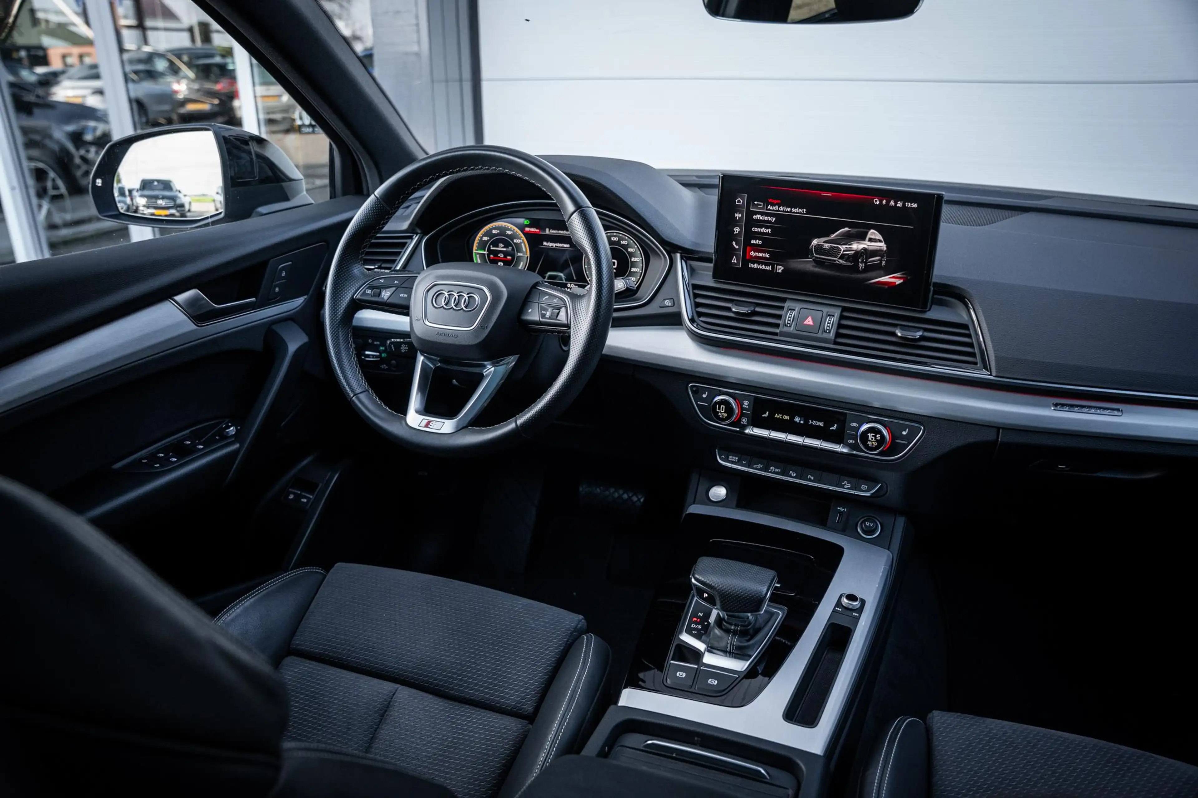 Audi Q5 50 TFSIe quattro S-Line Competition Pano-dak|360°| — photo 50