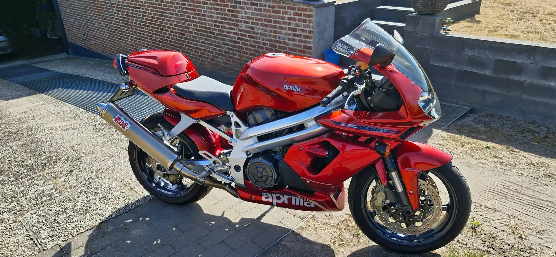 Aprilia SL Falco Rouge - 1