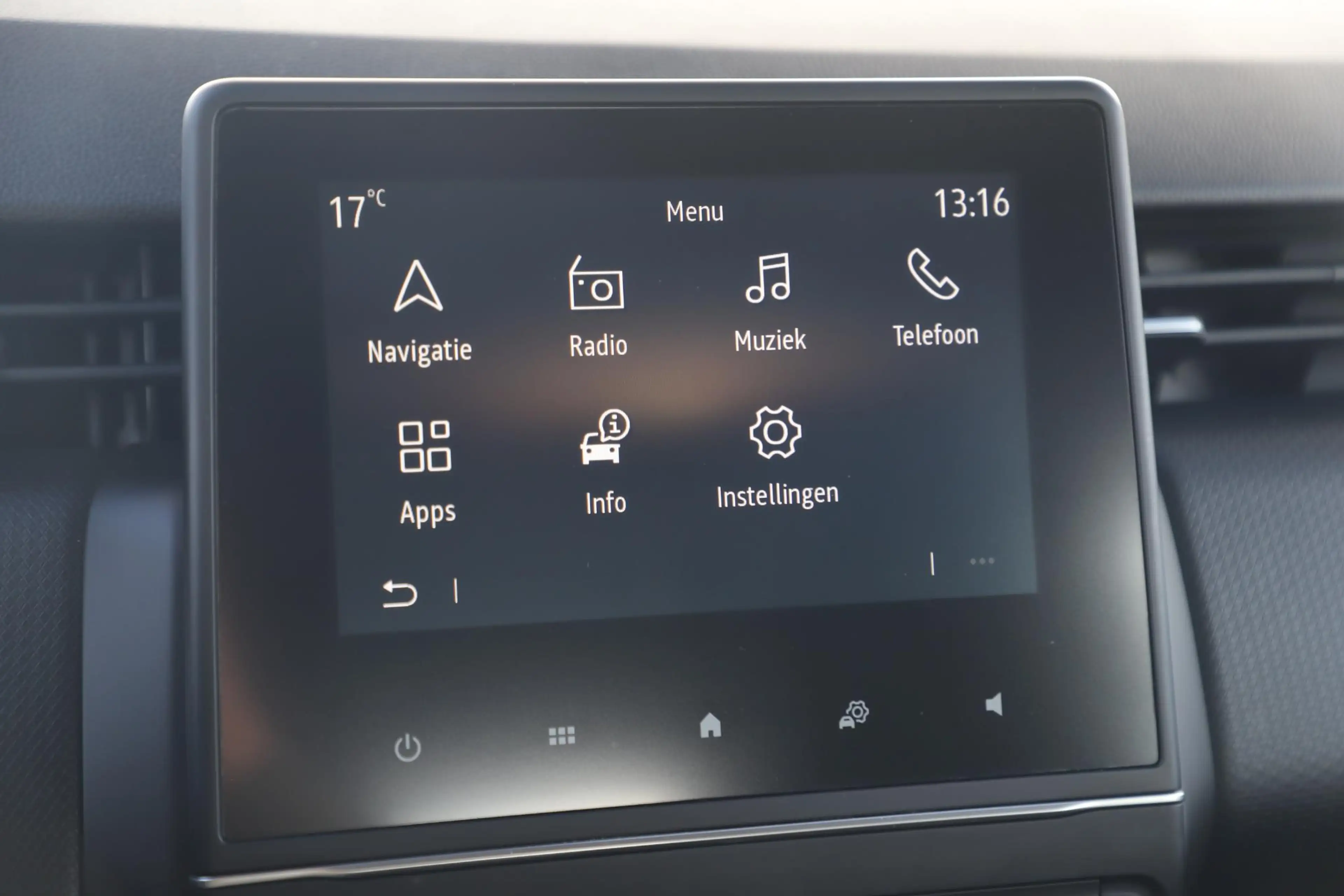 Renault Clio 1.0 TCe Business Zen Navigatie Climate Cruise Cont — photo 18