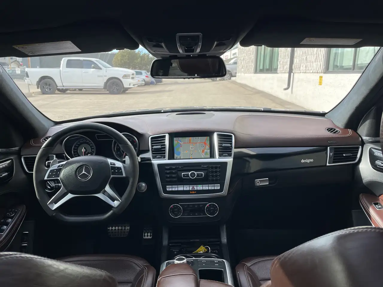 Mercedes-Benz GL-Class снимка Mercedes-Benz GL-Class