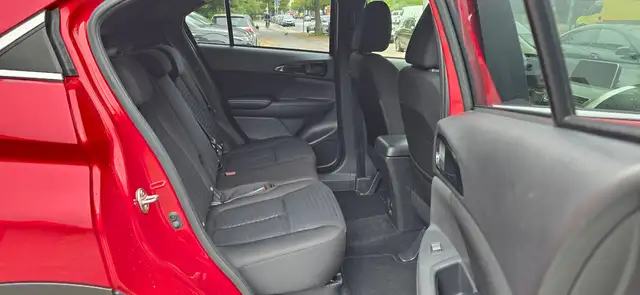 Mitsubishi Eclipse Cross view 11