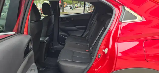 Mitsubishi Eclipse Cross view 10