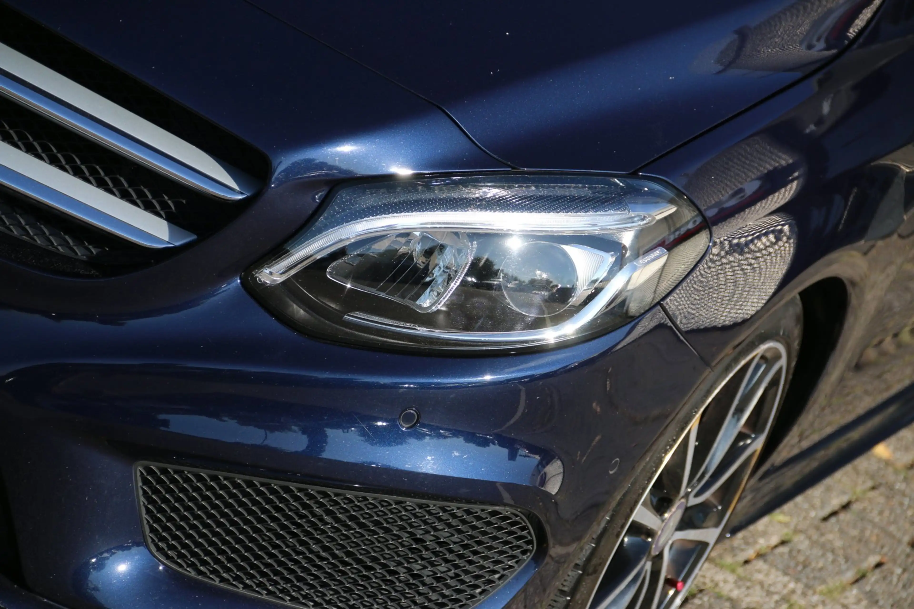 Mercedes-Benz B 180 Business Solution AMG PANO-DAK NL-AUTO NAP! — photo 4