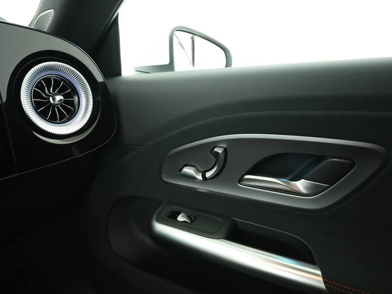 Mercedes-Benz CLA 250 + mit EQ Technologie *AMG*Memory*Keyless* — photo 13