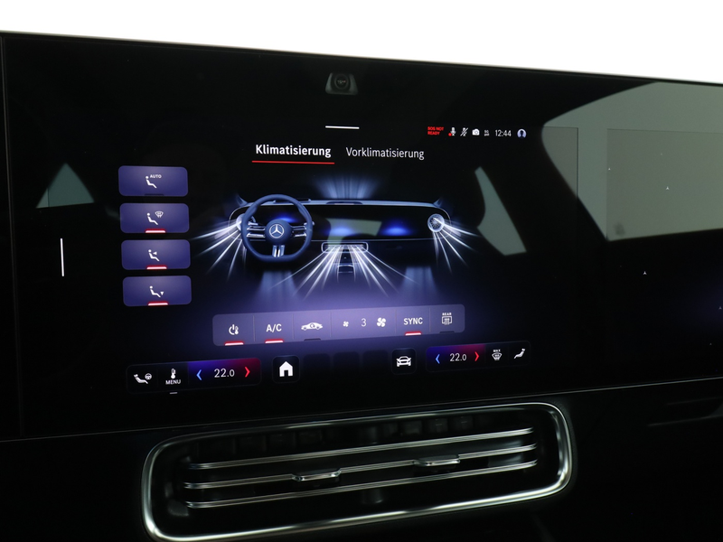 Mercedes-Benz CLA 250 + mit EQ Technologie *AMG*Memory*Keyless* — photo 14