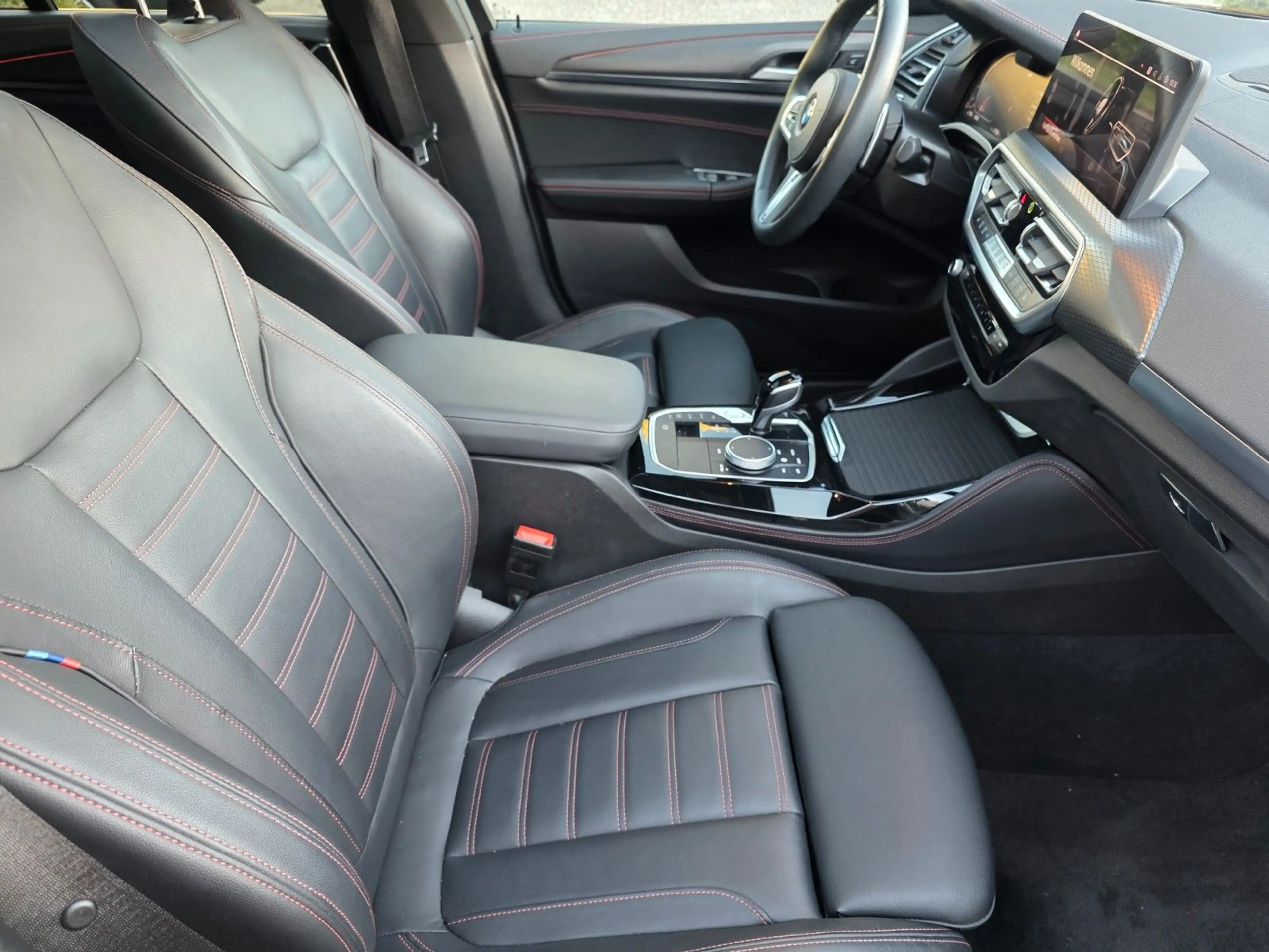 BMW X4 xDrive 30 d M Sport Panorama Standheizung — photo 15