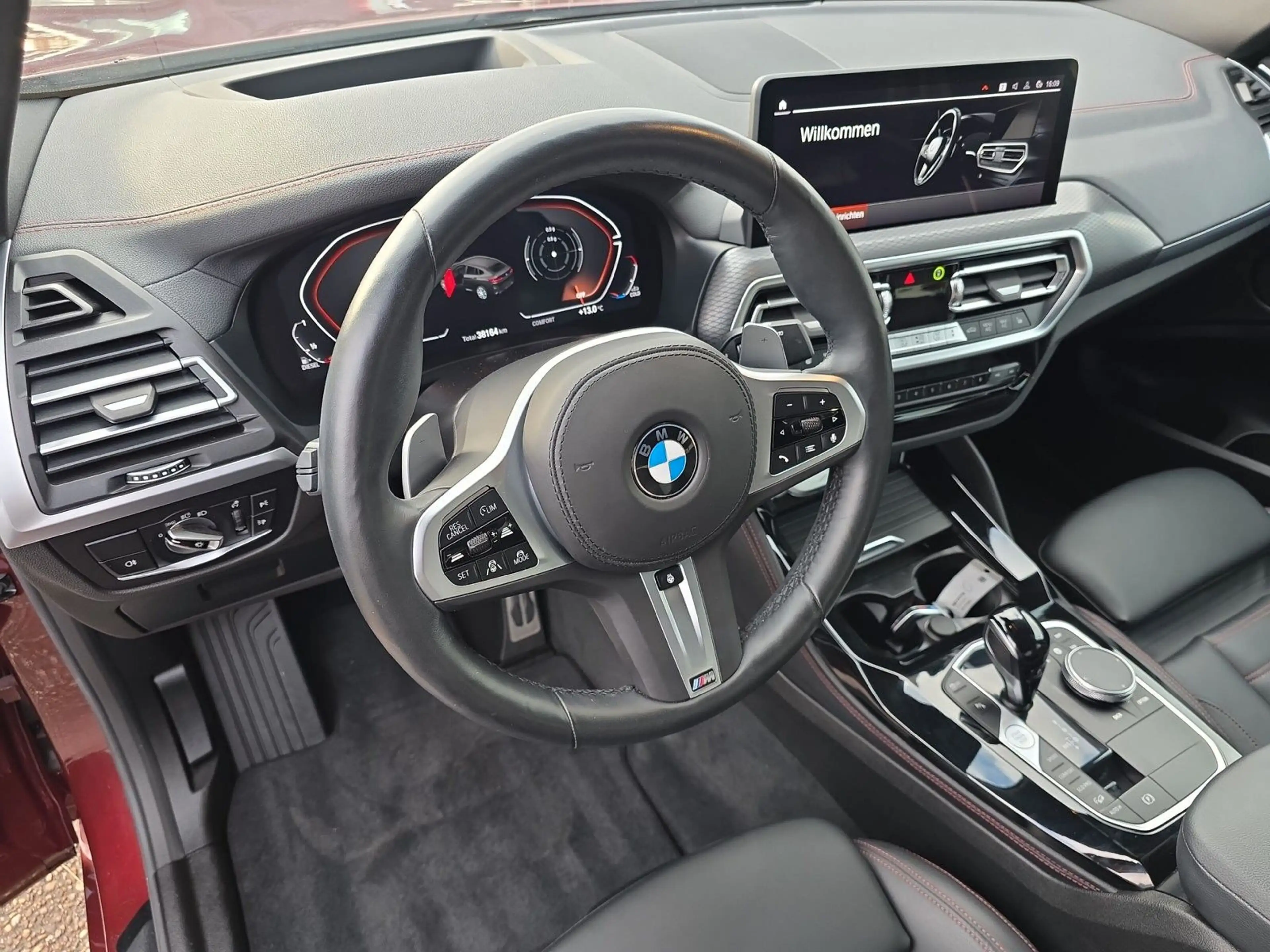 BMW X4 xDrive 30 d M Sport Panorama Standheizung — photo 12