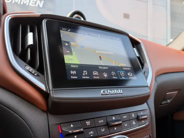 Maserati Ghibli GranSport*Traumzustand*Nur 10.000KM*VOLL*MwSt.* Ansicht 23