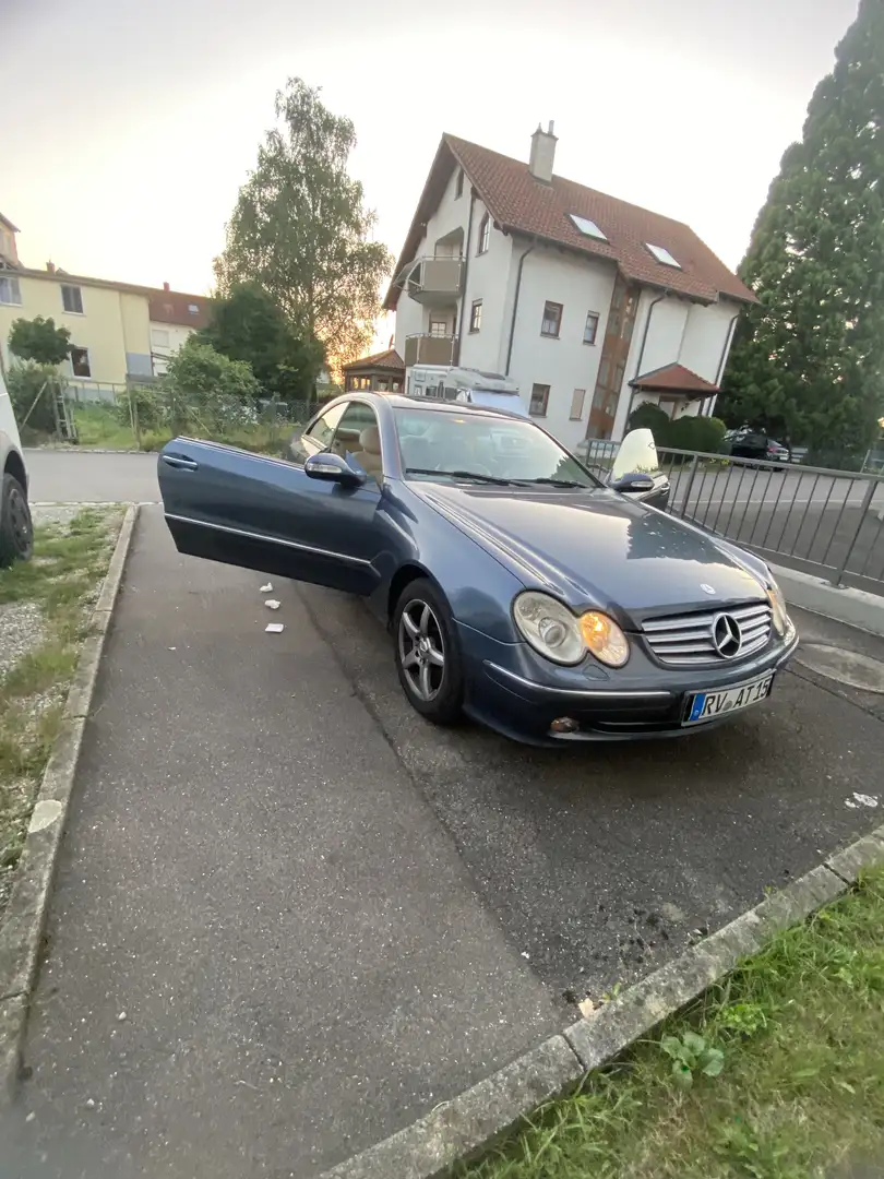 Mercedes-Benz CLK 320 - 2