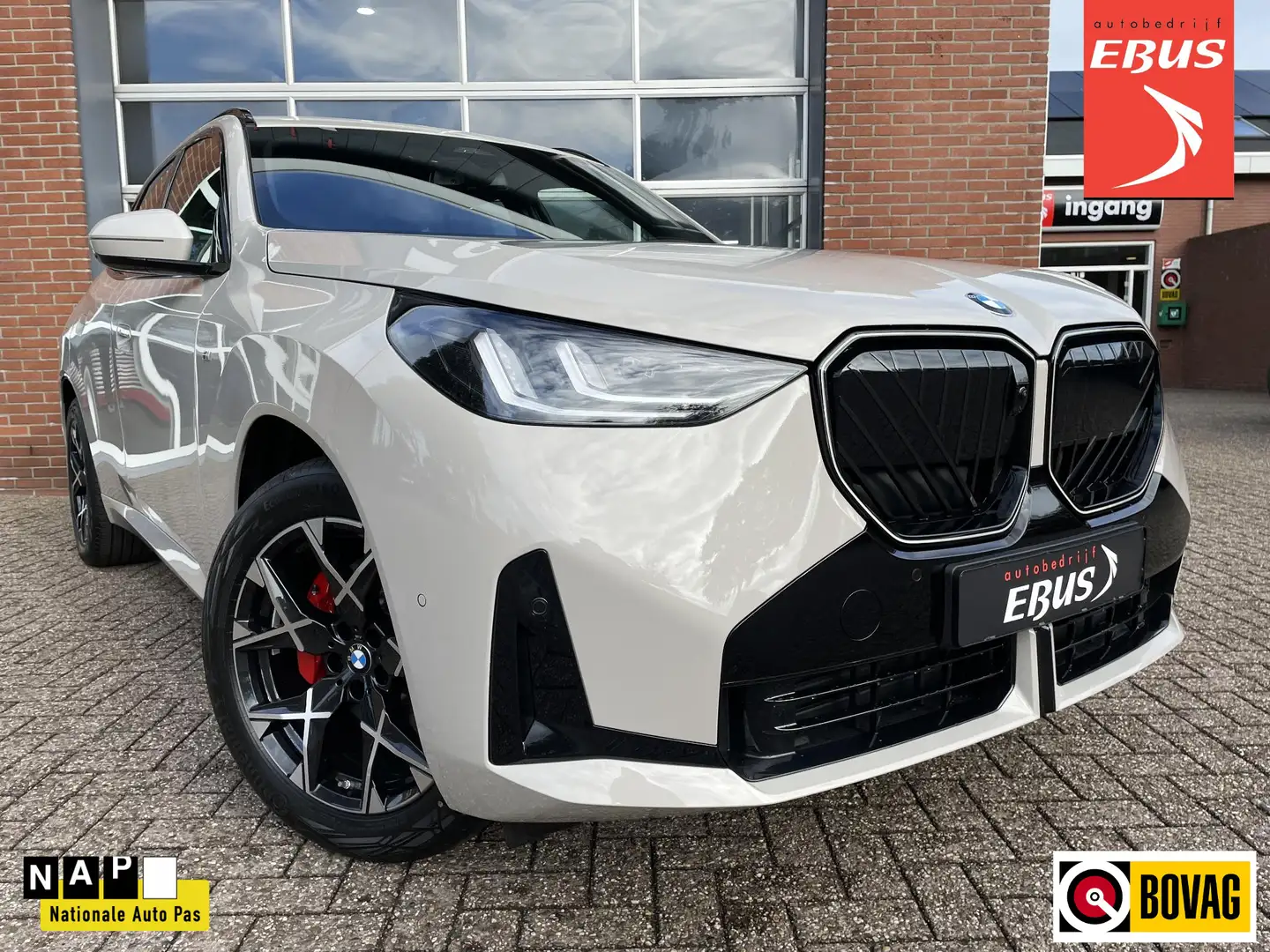 BMW X3 30e xDrive M-Sport Pro! Grijs - 1