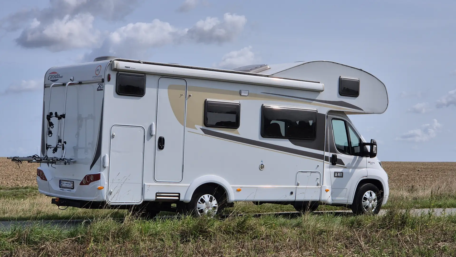 Caravans-Wohnm Carado A461 Ezüst - 1