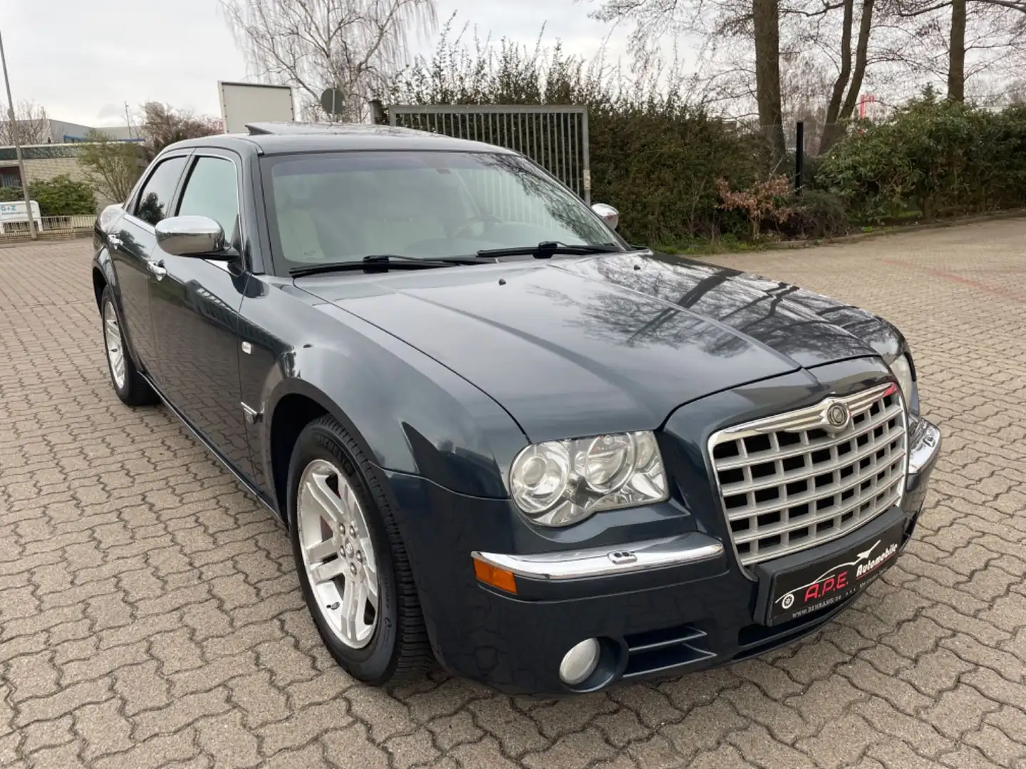 Chrysler 300C 3.0 CRD Limo 1 Hand Leder Xenon Navi TOP Azul - 1