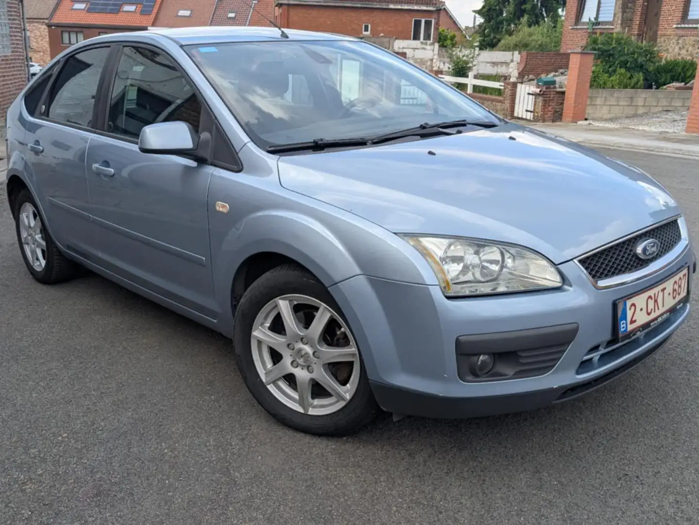 Ford Focus 1.6 Turbo TDCi Ghia Azul - 1