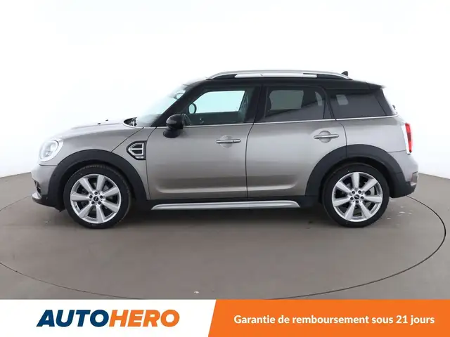 Mini Countryman view 3