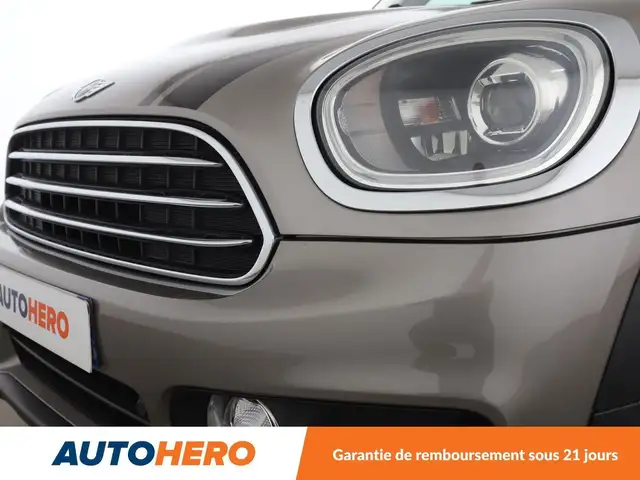 Mini Countryman view 30