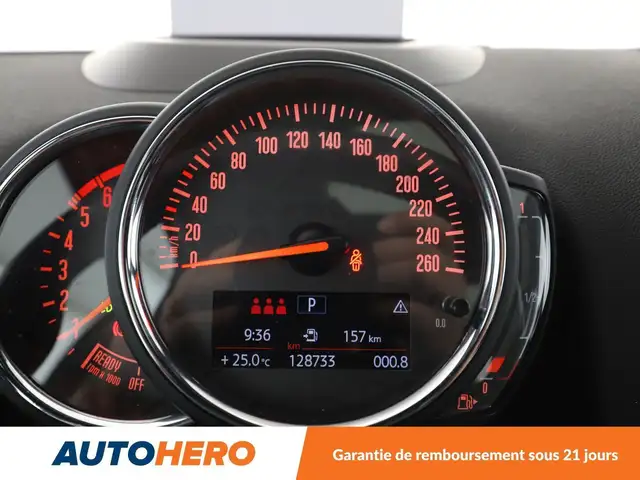 Mini Countryman view 21