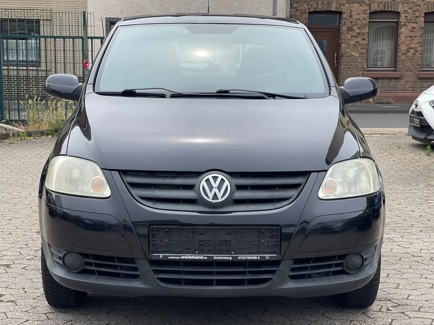 Volkswagen Fox Fresh TÜV Neu Schwarz - 2