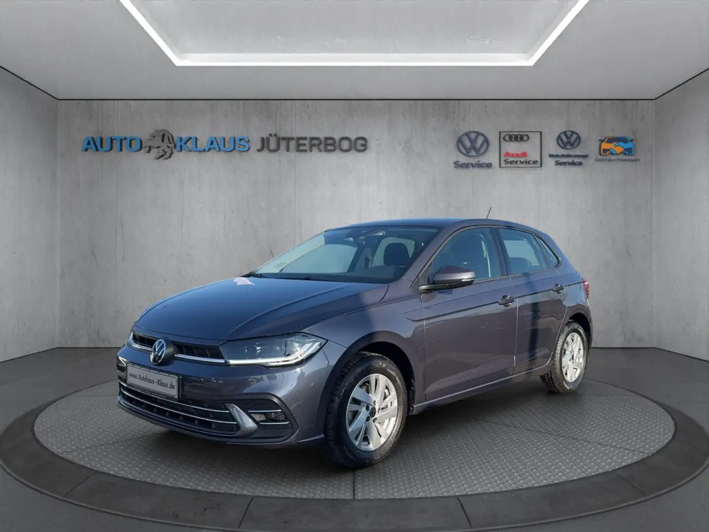 Volkswagen Polo TSI Style DSG+Navi+LED Grau - 1