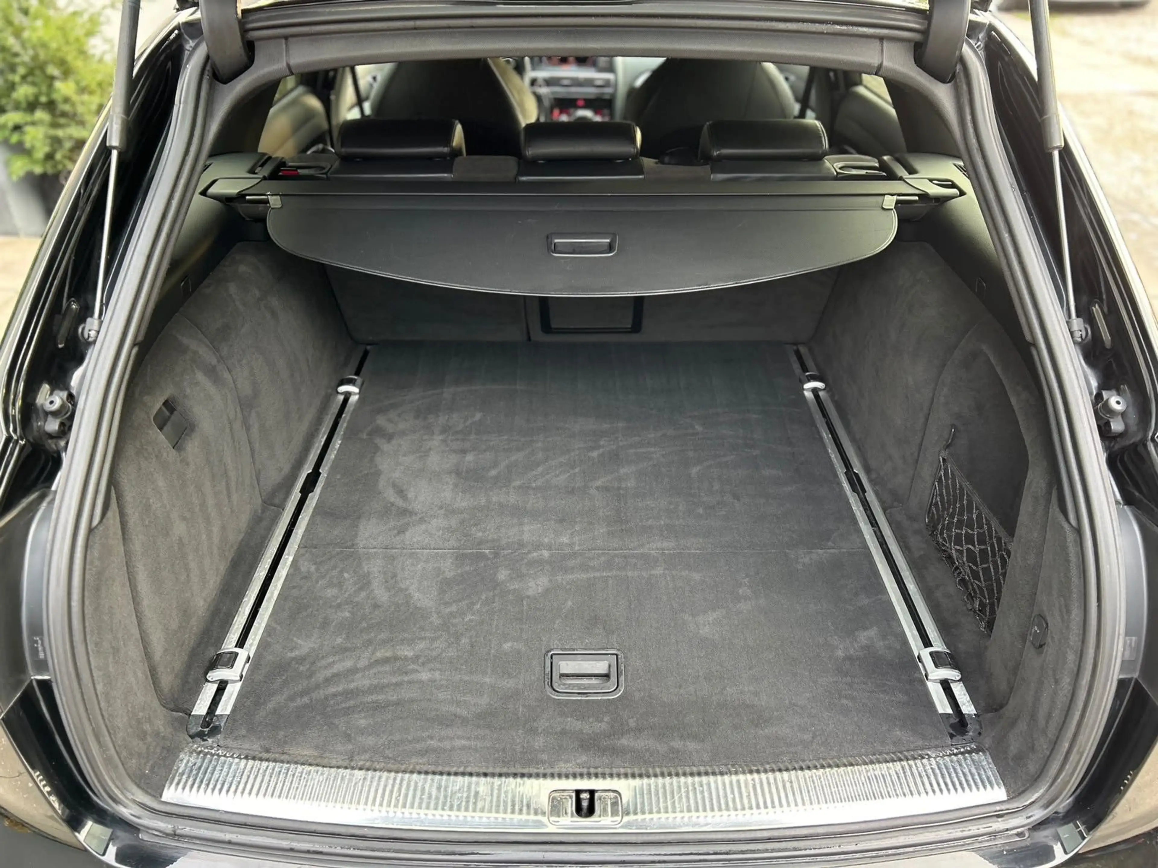 Audi A6 Avant 3.0 TDI quattro/3x S-LINE/ACC/ALCTR/LED — photo 11