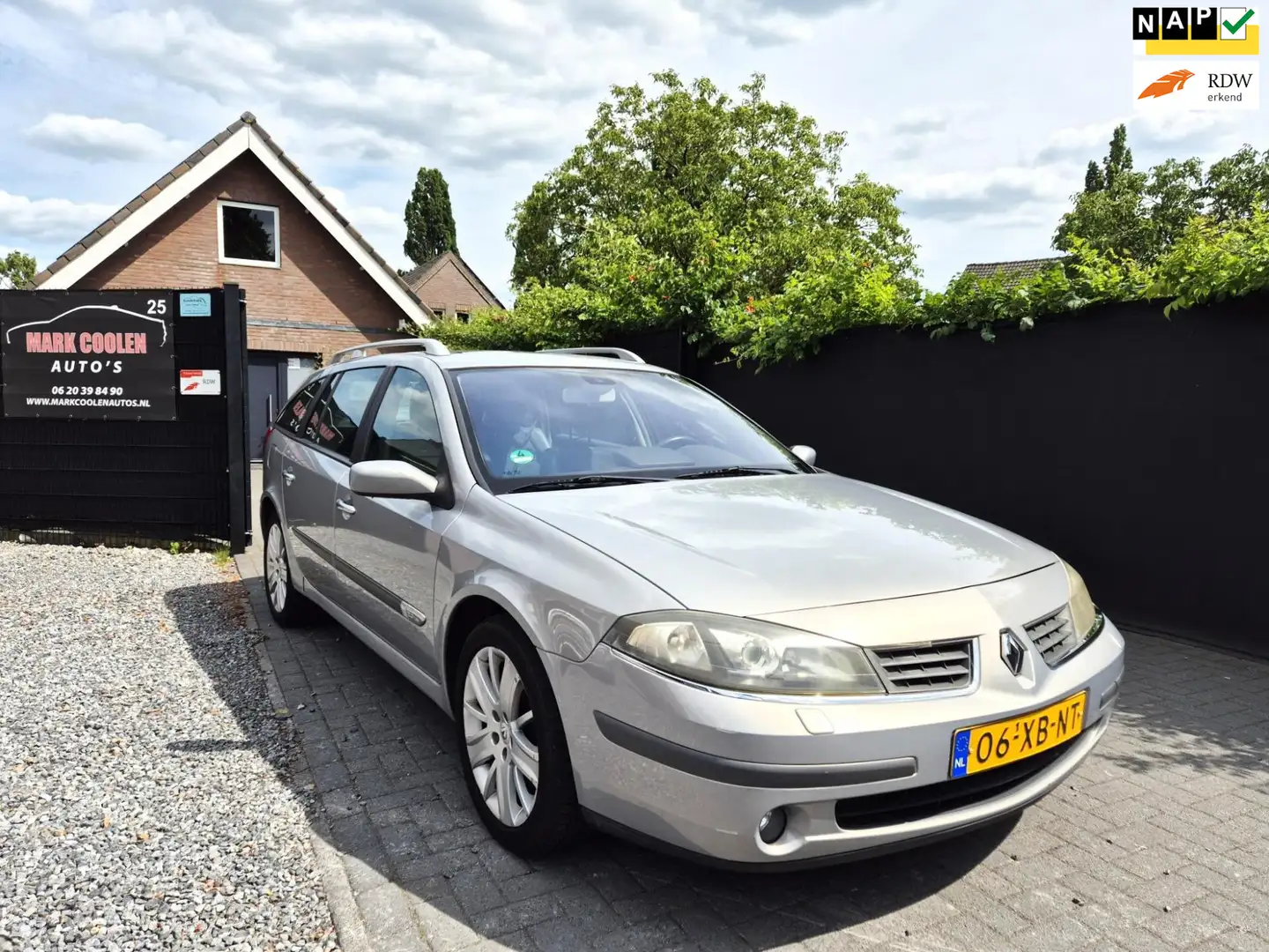Renault Laguna Grand Tour 2.0-16V TechLine Navi Clima Cruise Beige - 1