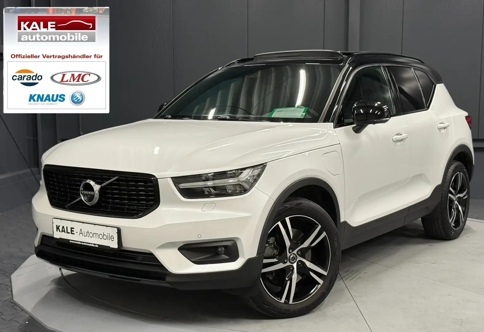 Volvo XC40 R-Design Recharge Plug-In Hybrid *PANORAMA*19Zoll* White - 1