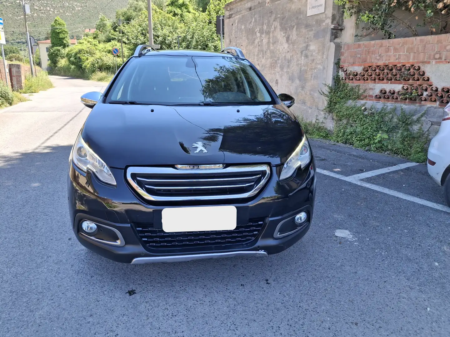 Peugeot 2008 2008 1.6 bluehdi Black Matt s Negro - 2