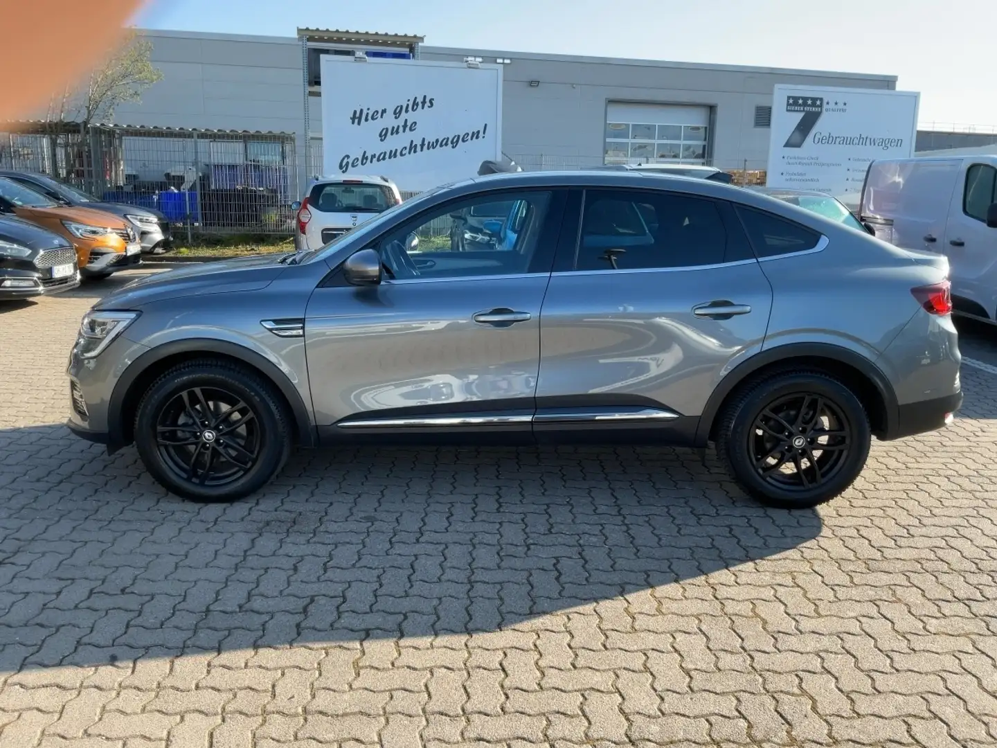 Renault Arkana Intens 1.6 E-Tech Hybrid 145 Grau - 2