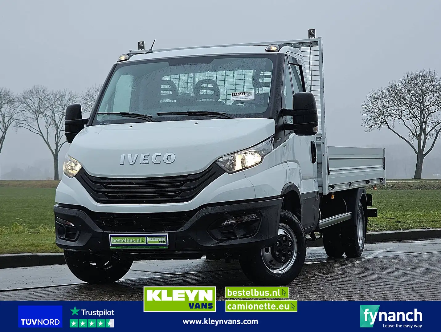 Iveco Daily 35C16 Open-Laadbak XL 3.0L Blanc - 1