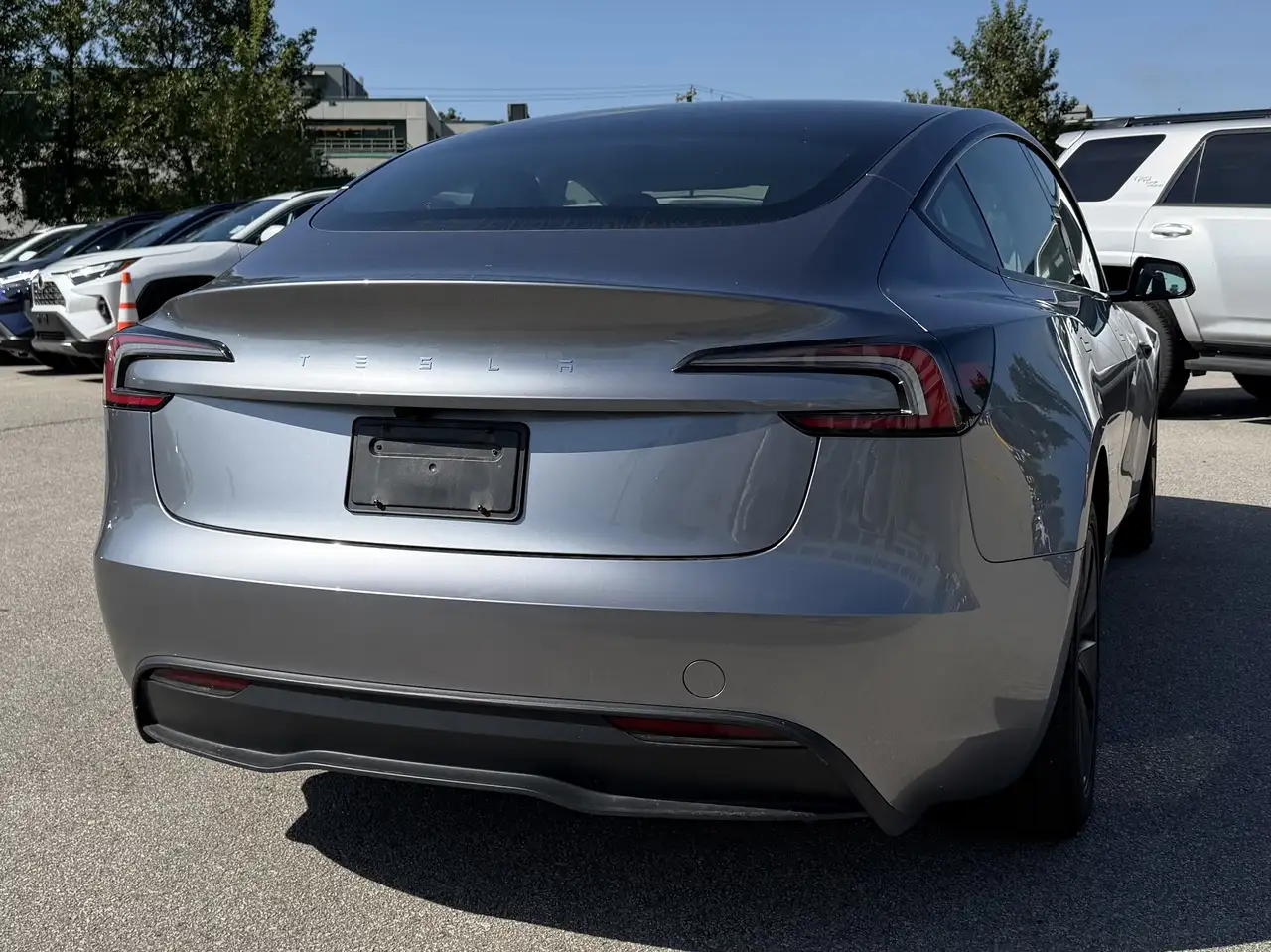 Tesla Model 3 fotografie Tesla Model 3