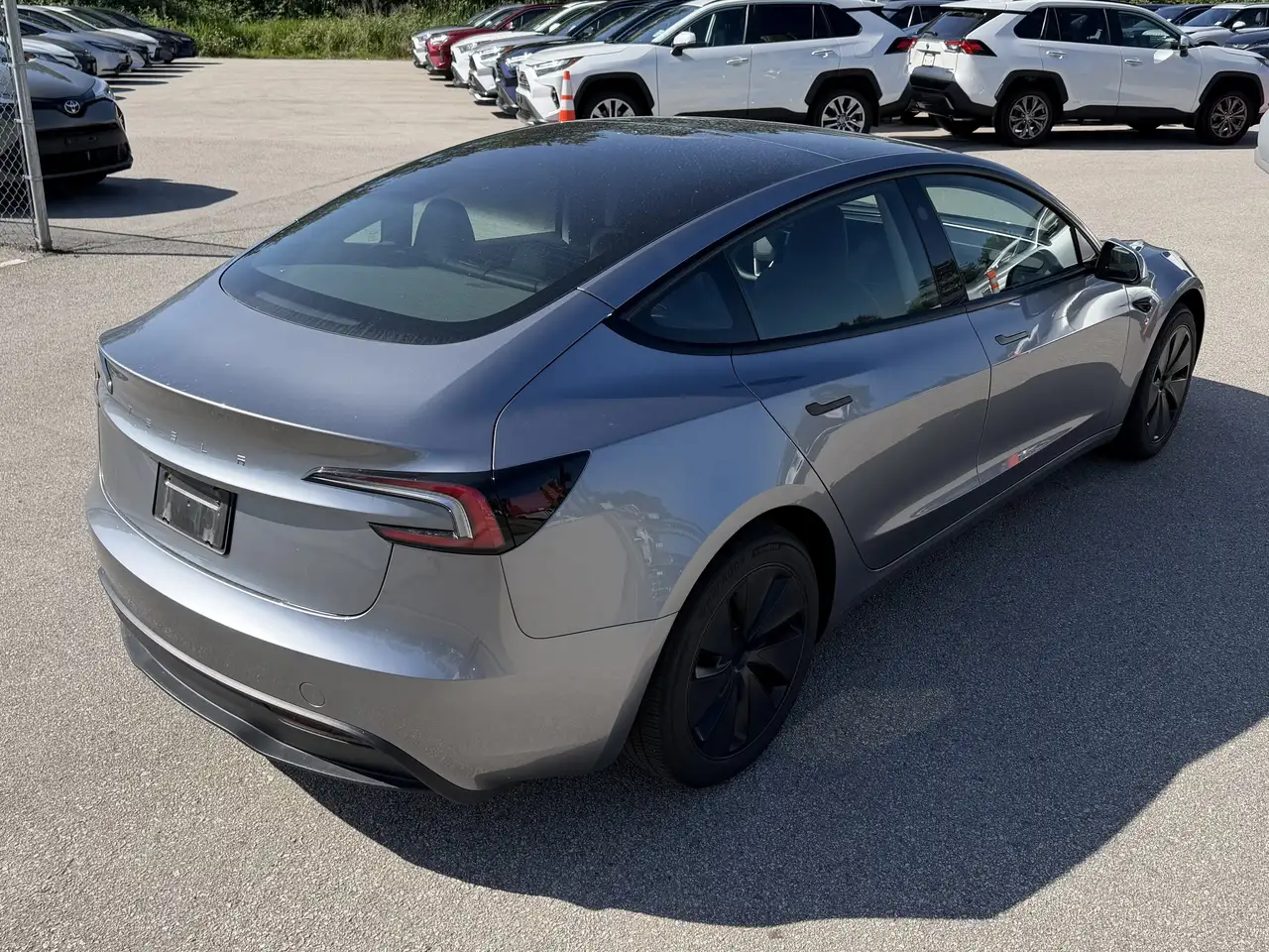 Tesla Model 3 fotografie Tesla Model 3