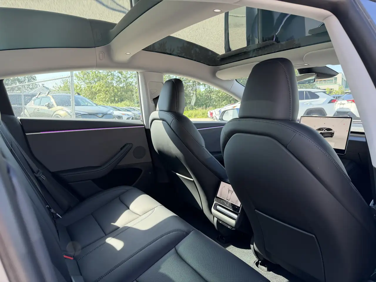 Tesla Model 3 fotografie Tesla Model 3