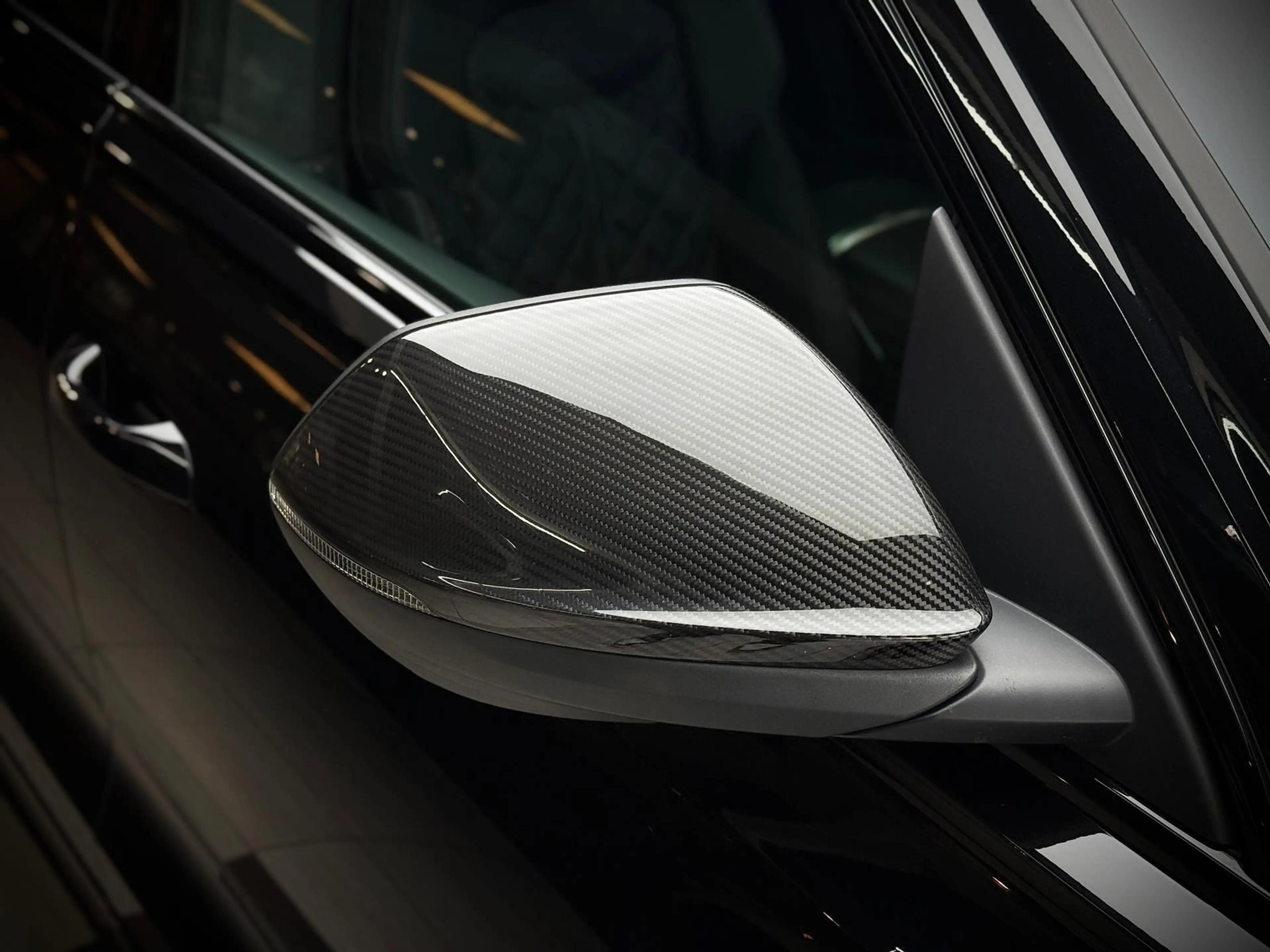 Audi SQ8 4.0 TFSI Q competition plus*Pano*HuD*B&O*23" — photo 6